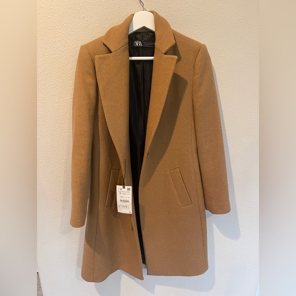 Coat - Picture 1 of 3